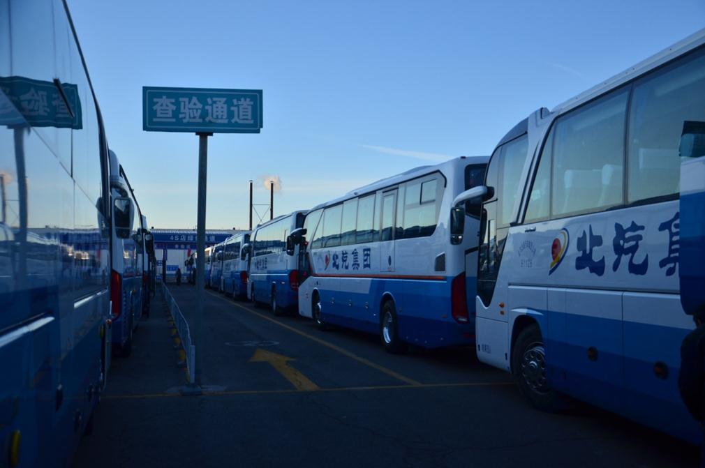 全力以赴，全面提升，全员动员保障两会用车安全品质 ———北汽出租汽车集团公司旅游客运分公司2019年两会车辆检修纪实(图2)