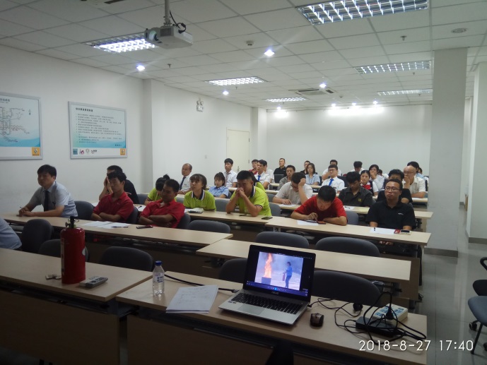 中汽雷日组织消防培训演练(图1)