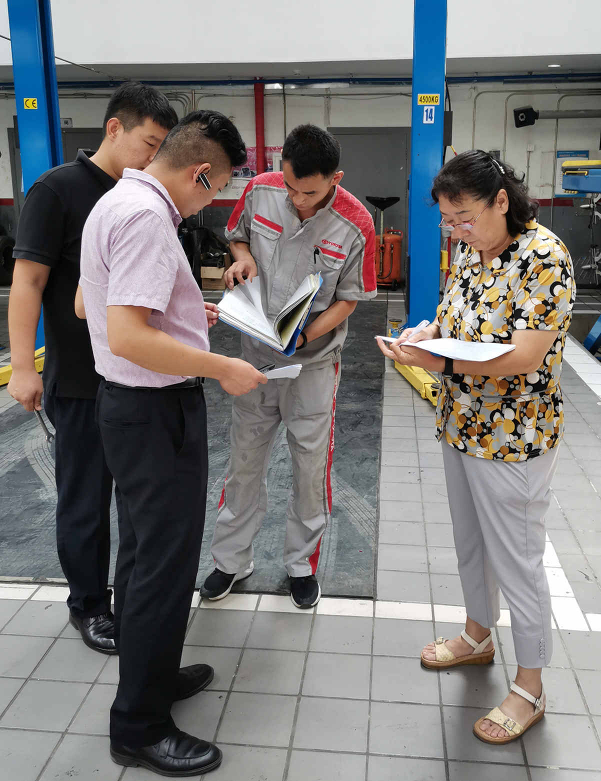 协会开展诚信企业创建活动入户审核(图2)