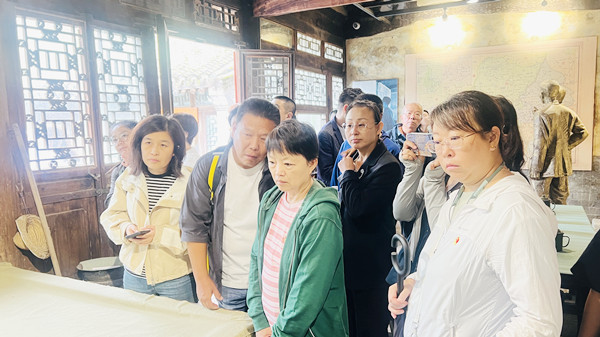 北京汽修协会党支部组织参观马栏村红色教育基地(图5)