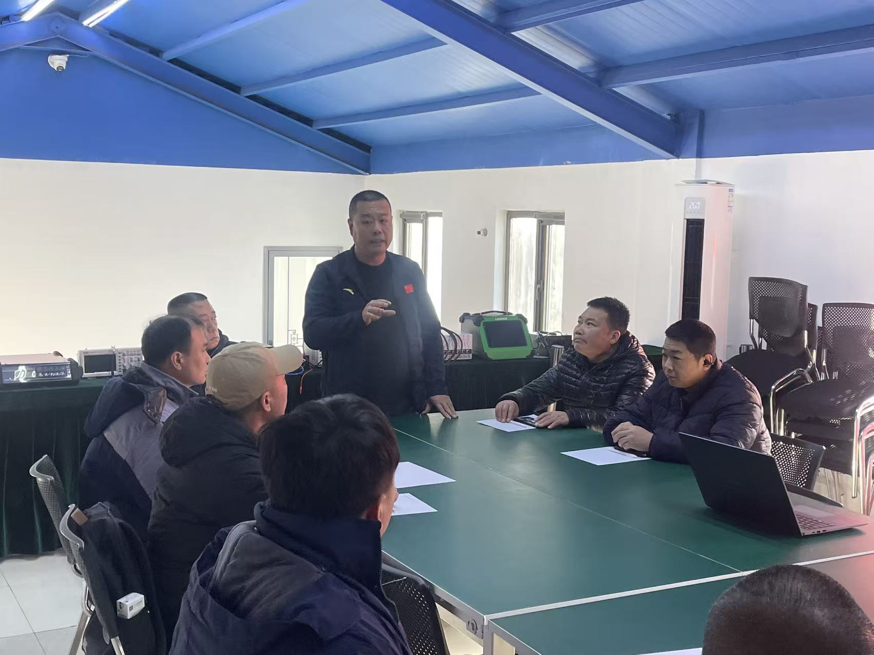 行业协会联动举办“车身局部补漆点喷技术培训”第三期完美收官(图4)